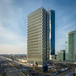 District Living Bécs