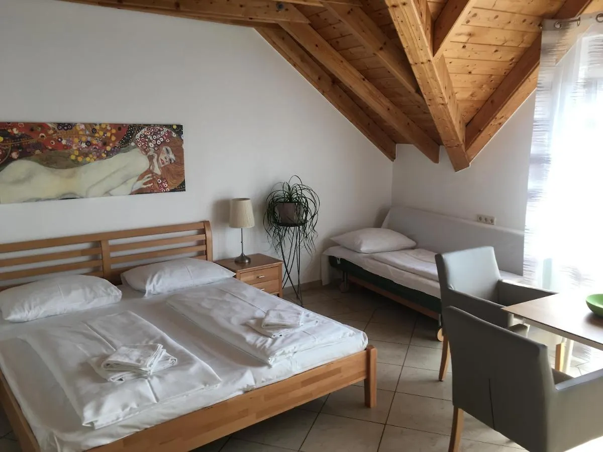 Ferienwohnung Ajo Vienna Balcony - Contactless Check-In Apartment
